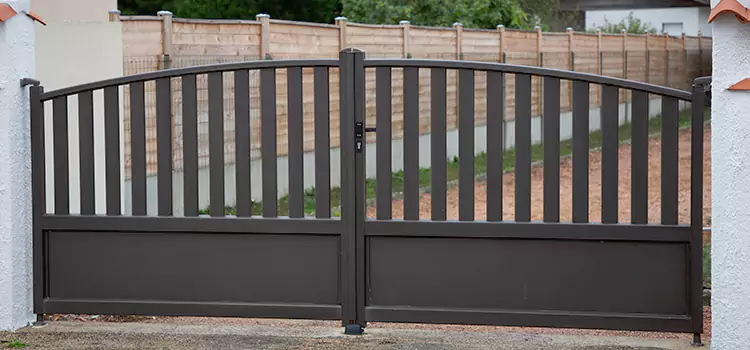 Advanced Gate Solutions in Weyburn, SK