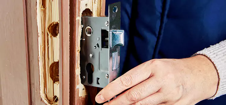 Garage Door Lock Replacement Weyburn